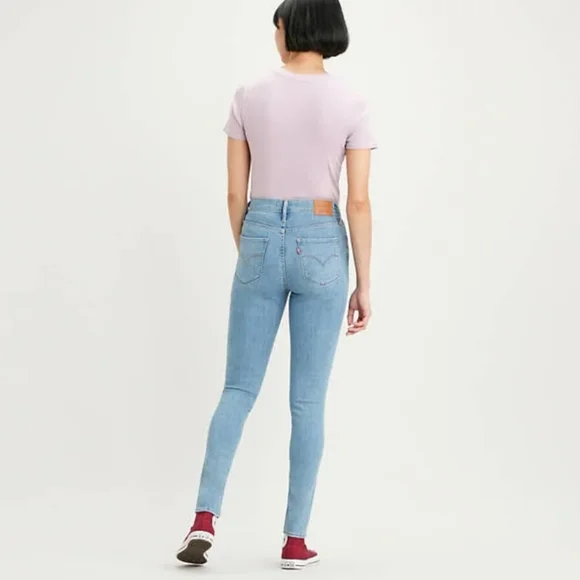 HOST PICK - 720 High Rise Super Skinny Levi's Jeans - Picture 6 of 13
